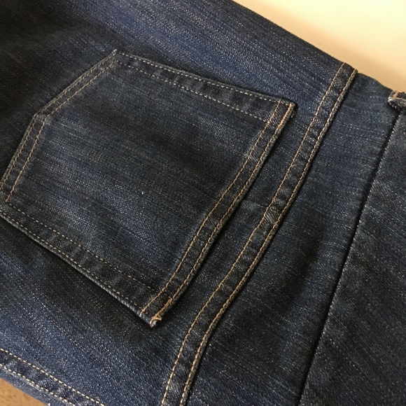 Tahari Leone Jeans size 8 flare leg - Picture 5 of 8